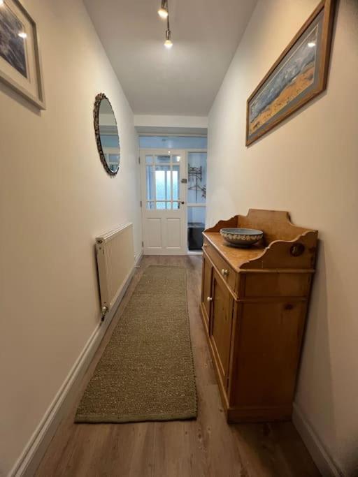 Self-Contained Ensuite Double Or Twin Bedroom In Pentir Bangor  Exteriér fotografie